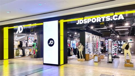 jd sports carrefour laval.